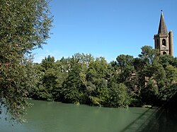 El río Aragón a su paso por Sangüesa
