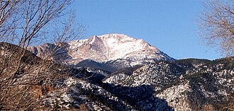 Pikes Peak visto desde las Montañas Rocosas