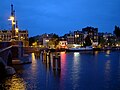 Vista del puente Blauwbrug