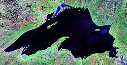Imagen satelital del Lago Superior y sus alrededores