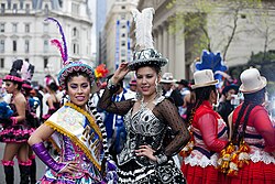 Desfile por la Integración Cultural de la comunidad boliviana en Buenos Aires.
