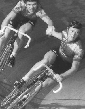 Ciclistas compitiendo en una prueba de seis días