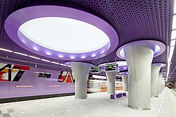 Estación de metro Nowy Świat-Uniwersytet