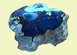 Pieza de ámbar azul dominicano
