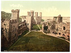 Fotografía del castillo de Caernarfon de c. 1900