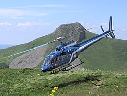 Helicóptero de rescate en operación