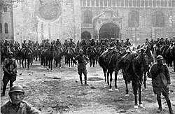 Ejército italiano entrando en Trento en 1918