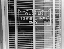 Aviso segregativo en Lancaster, Ohio, en 1938.