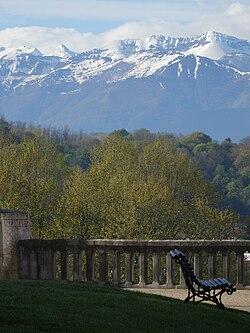 Paisaje montañoso visible desde Pau