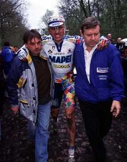 Franco Ballerini en la París-Roubaix 1998