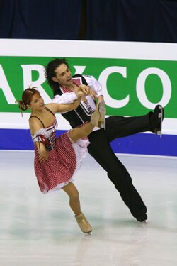 Jana Jojlova y Serguéi Novitski en una danza obligatoria