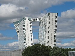 Edificio del Bella Sky Hotel emplazado en Ørestad, Copenhague.