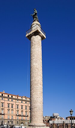 Columna de Trajano en Roma, monumento conmemorativo de las campañas en Dacia.