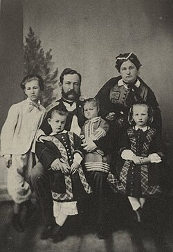 Retrato familiar de Pontus Brevern-de la Gardie en 1860
