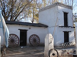 Modelo de fortín utilizado durante la Conquista del Desierto expuesto en Cipolletti, Río Negro, Argentina.