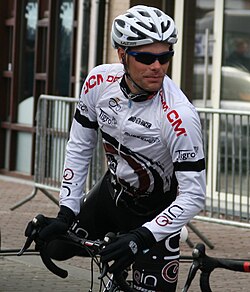Jan Kuyckx con la equipación ciclista