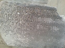 Inscripción epigráfica sobre la concesión de la ciudadanía romana en Volubilis.