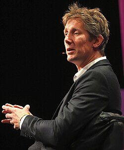 Edwin van der Sar en el año 2015