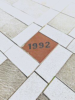 Placa conmemorativa en la Plaza Plein 1992 en Maastricht