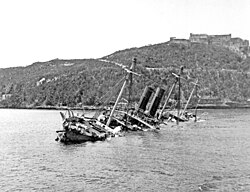 Crucero español Reina Mercedes hundido
