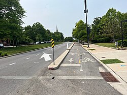 Ciclovía con protección continua