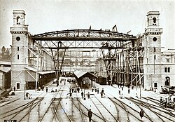 Construcción del vestíbulo de la estación en 1870