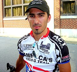 Retrato y datos biográficos de Álvaro Tardáguila