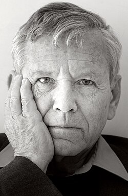 Amos Oz, ganador en 2007
