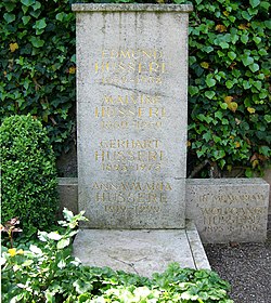 Tumba de Edmund Husserl en el cementerio de Günterstal