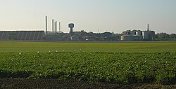 Campo de ensayo de remolacha y antigua fábrica de azúcar