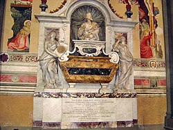 Fotografía de la tumba de Galileo en la Basílica de la Santa Cruz en Florencia.