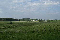 El valle del Ourthe visto desde Ourt