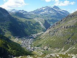 Paisaje montañoso de Val-d'Isère