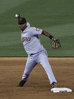 Édgar Rentería con el uniforme de los Gigantes de San Francisco
