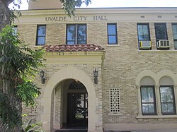 Edificio del ayuntamiento de Uvalde