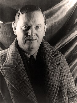 Evelyn Waugh fotografiado por Carl Van Vechten en 1940.