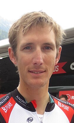 Fotografía oficial de Andy Schleck durante su etapa deportiva