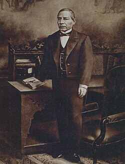 Retrato histórico de Benito Juárez en el Palacio Nacional.