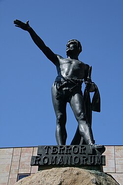 Estatua en honor a Viriato en Zamora, obra de Eduardo Barrón