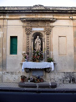 Altar dedicado a San Conrado de Piacenza en Noto, Italia.