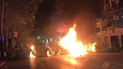Barricada ardiendo en Gerona