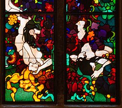 Detalle del vitral de los mártires en Friburgo obra de Józef Mehoffer