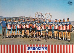 Fotografía del equipo ciclista Brooklyn en el año 1975