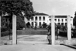 Antiguo Palacio del Gobernador francés en Conakri