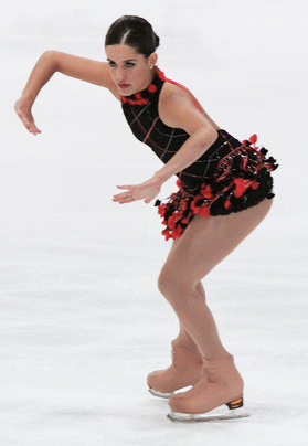 Sonia Lafuente en una competición de patinaje artístico