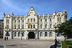 Fachada de la Casa Consistorial de Santander