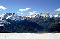 Pista de esquí con vista panorámica en el Cerro Bayo.
