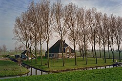Vista de una granja tradicional en el Beemster