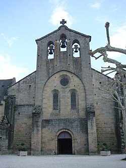 Iglesia abacial de Aubazines, Corrèze, Francia.