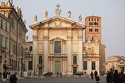 Fachada del Duomo de Mantua